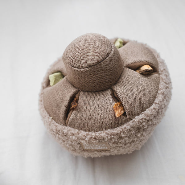 GUU//OAT//NOSEWORK MUSHROOM//ENRICHMENT DOG TOY